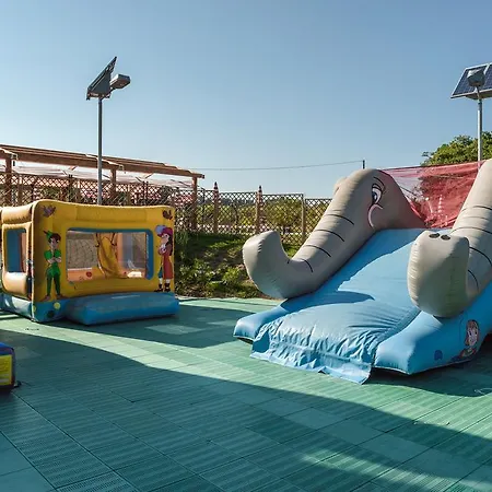 Chigio Village Farm stay *
